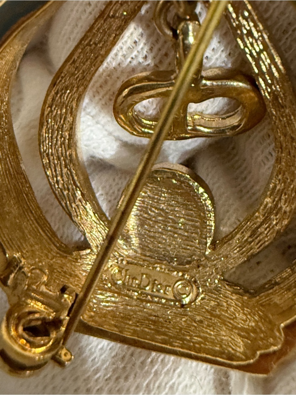 Authentic vintage Christian Dior Cage "Crown" brooch - Picture 11 of 14